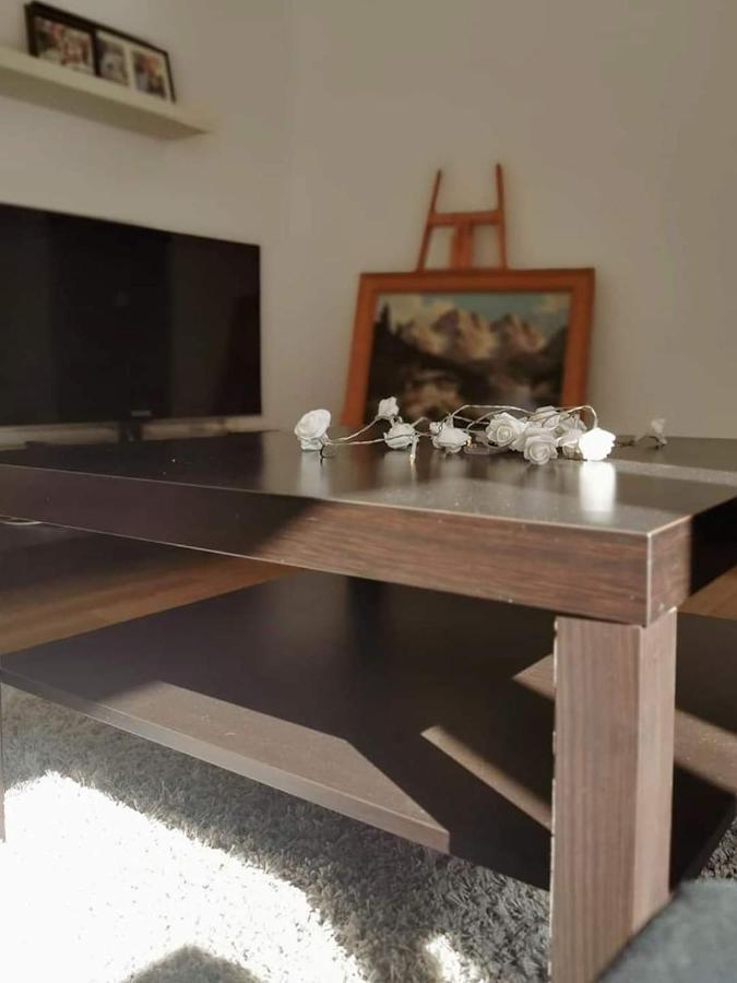 Casa File De Poveste Târgu Jiu Eksteriør billede